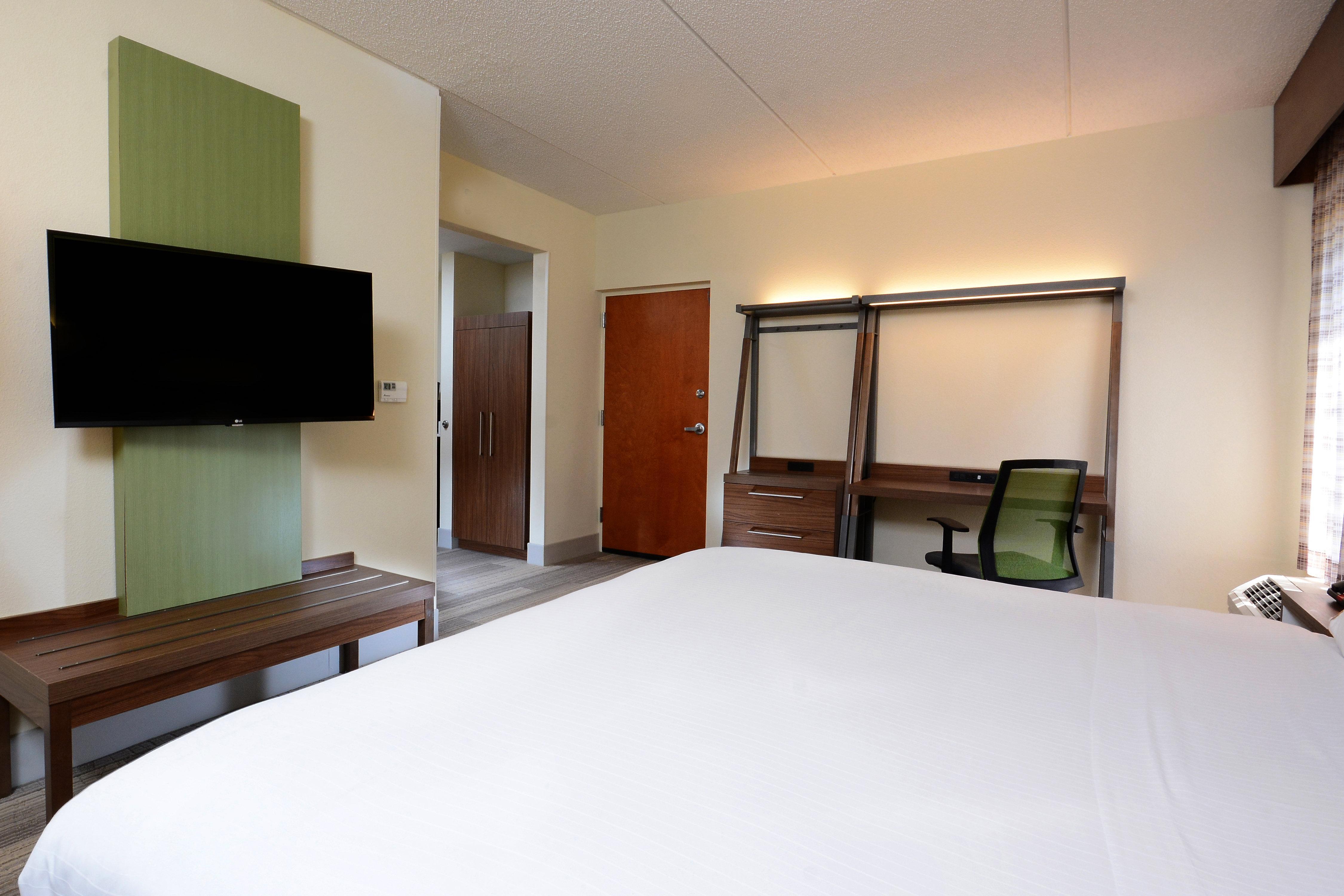 Holiday Inn Express & Suites Raleigh Durham Airport At Rtp By Ihg Exterior photo