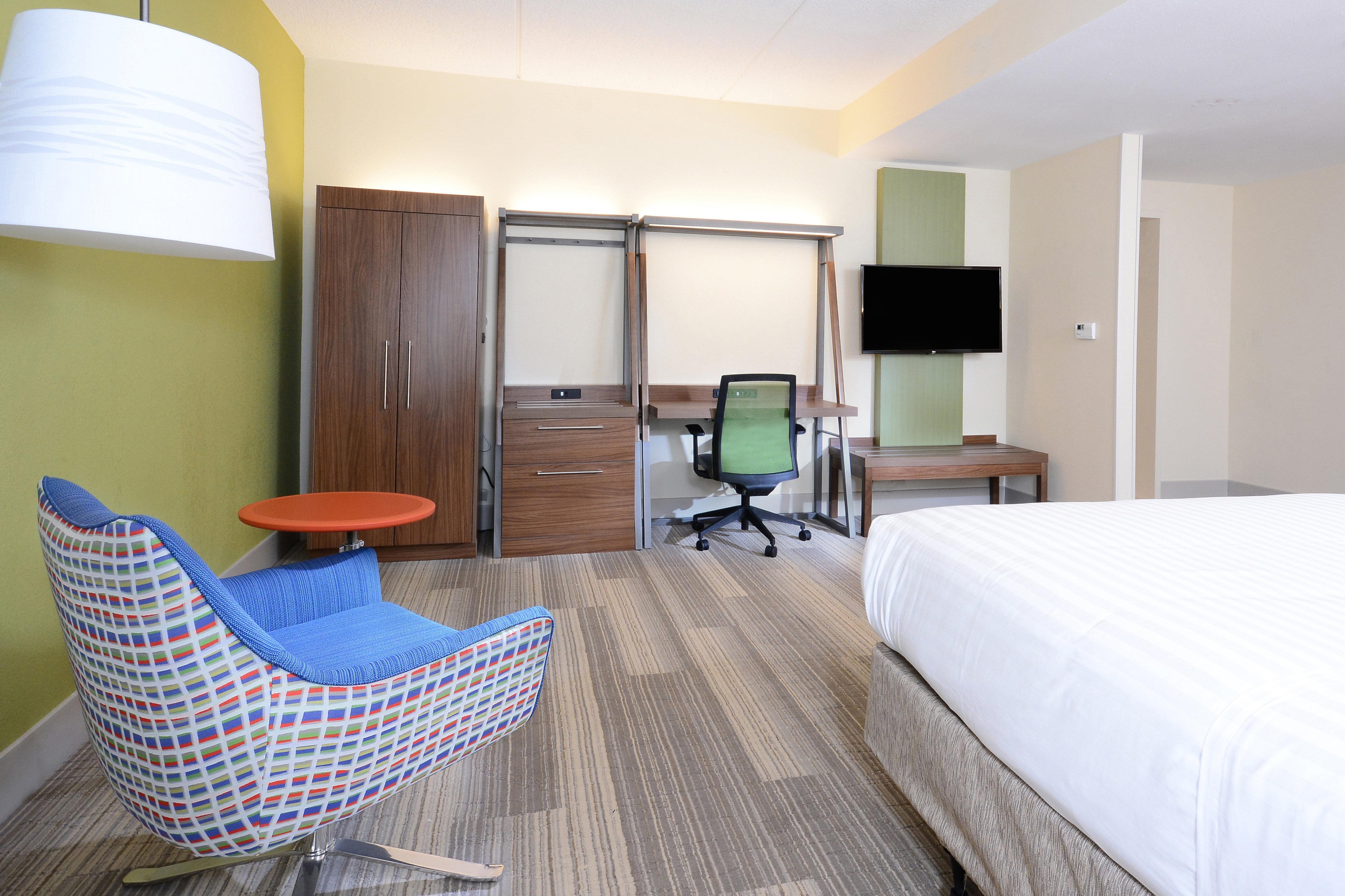 Holiday Inn Express & Suites Raleigh Durham Airport At Rtp By Ihg Exterior photo